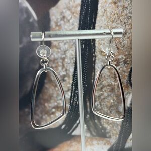 Silpada HTF Solid Sterling Silver GEOMETRIC Triangle French Wire Dangle Earrings